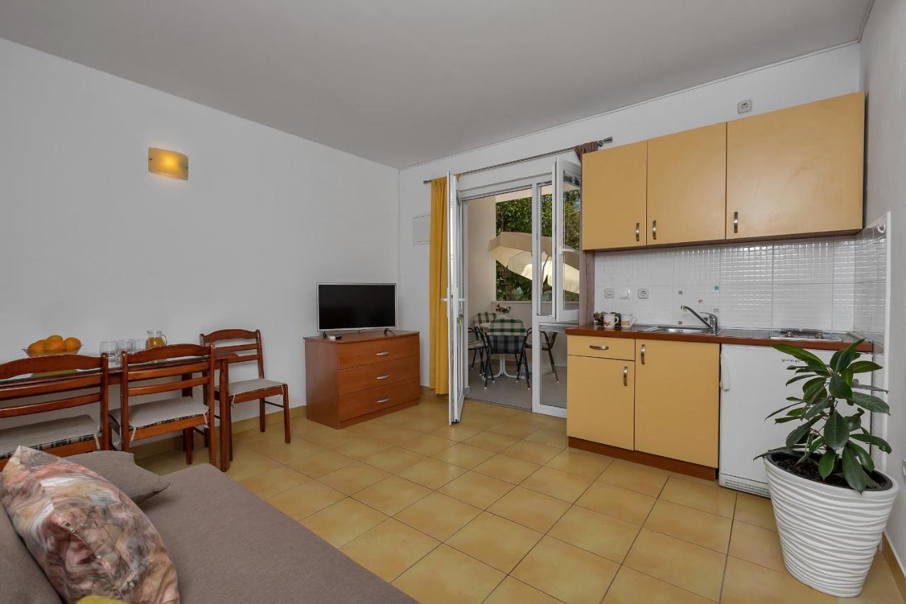Apartments Marija Tučepi Zewnętrze zdjęcie